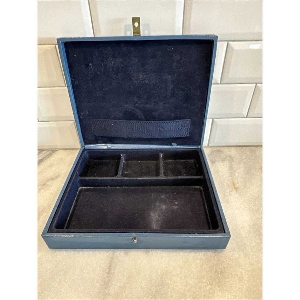 Vintage Avon Blue Gold‎ Lettering Jewelry Box Blue Velvet Display Box Case